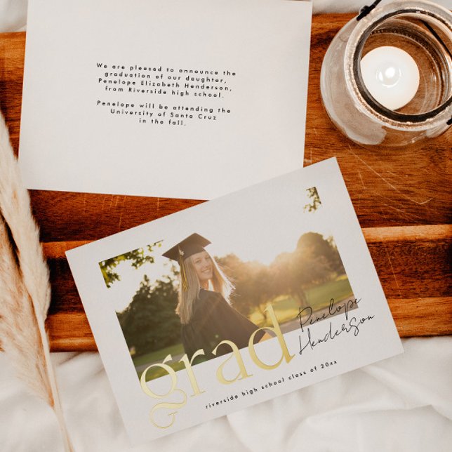 Invitation En Aluminium Classe moderne Noir et Or de 2025 Graduation (Créateur téléchargé)