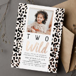 Invitation En Aluminium Deux léopards sauvages Photo Kids 2e anniversaire<br><div class="desc">Célébrez avec ce design de 2e anniversaire avec deux Leopard Spot Photo Kids 2e. Vous pouvez customiser plus loin en cliquant sur le bouton "PERSONNALISER". Objets correspondants dans notre boutique pour un thème de fête complet. Image d'espace fournie par Pexels et n'est PAS à vendre remplacer par vos propres photos....</div>