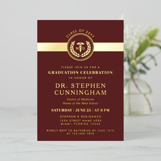 Invitation En Aluminium Diplômé de la faculté de médecine moderne MD (Debout devant)