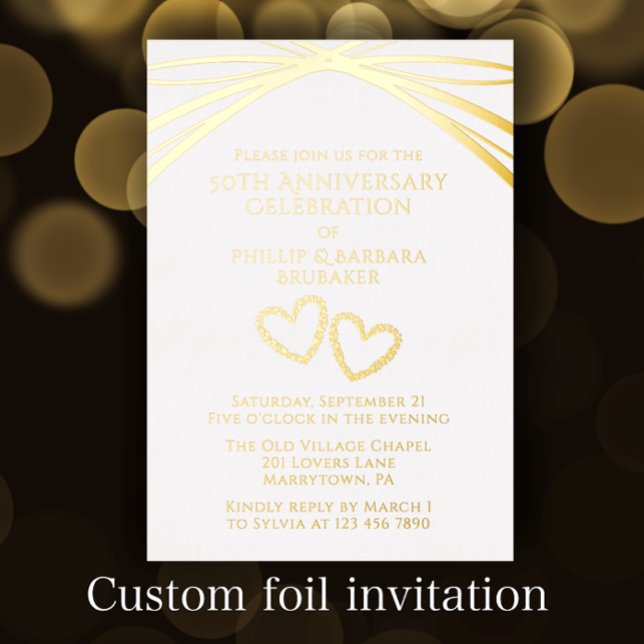 Invitation En Aluminium Elégant Coeur d'arc Golden 50e anniversaire Mariag (Create an elegant gold foil anniversary invitation with this unique modern custom. template.
)