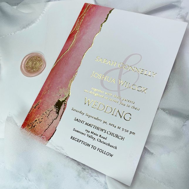 Invitation En Aluminium Élégant Mariage corail rose et or (Elegant Coral Pink and Gold Wedding Foil Invitation with pink and gold Envelope wax seal.)