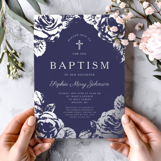 Invitation En Aluminium Elégant Marine Bleu Argent Floral Garçon Baptême (Elegant Navy Blue Silver Floral Boy Baptism Foil Invitation)