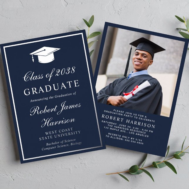 Invitation En Aluminium Elégant Photo Blue Graduation Party Argent (An elegant college graduation party silver foil invitation to celebrate the graduate's achievements)