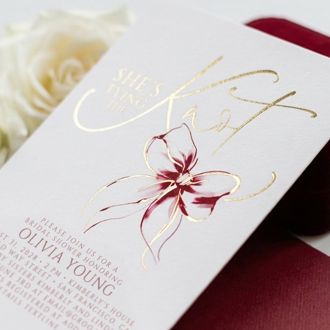 Invitation En Aluminium Elegant Red Bow She's Tying The Knot Bridal Shower (Red Bow Bridal Shower Gold Foil Invitation)