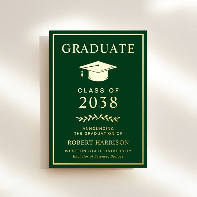 Invitation En Aluminium Faire annonce de remise de diplôme au collège avec (An elegant college graduation foil announcement to celebrate the graduate's achievements)