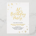 Invitation En Aluminium Fête d'anniversaire moderne 40e Real Foil Invitati<br><div class="desc">Célébrez votre journée spéciale avec cette élégante invitation de foil d'anniversaire adulte. Ce design présente un texte en feuille d'or chic "40th Birthday Party" avec des confettis étincelants. Vous pouvez choisir la couleur du papier (or/ argent/ or Rose). D'autres conceptions et fournitures de fête sont disponibles à ma boutique BaraBomDesign....</div>