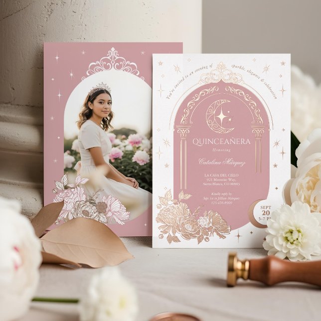 Invitation En Aluminium Floral Céleste Lune étoile Tiara Quinceanera Photo (Floral Celestial Moon Star Tiara Quinceanera Photo Foil Invitation (Front & Back))