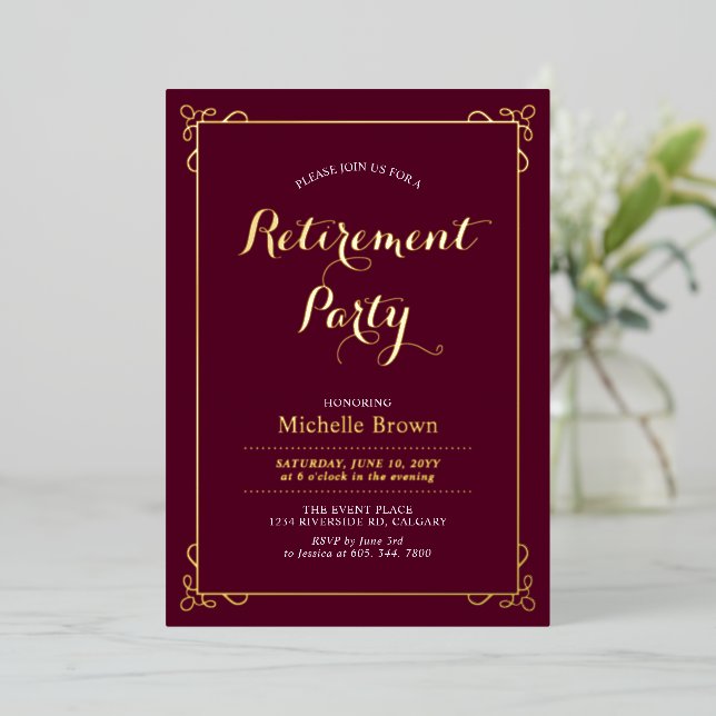 Invitation En Aluminium Gold & Bourgogne Elegant Classy Retraite Party (Debout devant)