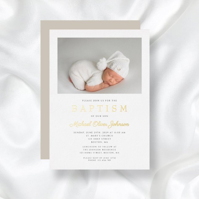 Invitation En Aluminium Gold Script Modern Taupe Photo Boy Baptême (Gold Script Modern Taupe Photo Boy Baptism Foil Invitation)
