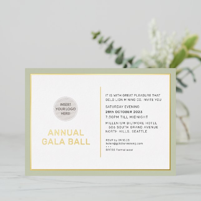 Invitation En Aluminium Logo GALA BALL moderne minima sauge vert or (Debout devant)