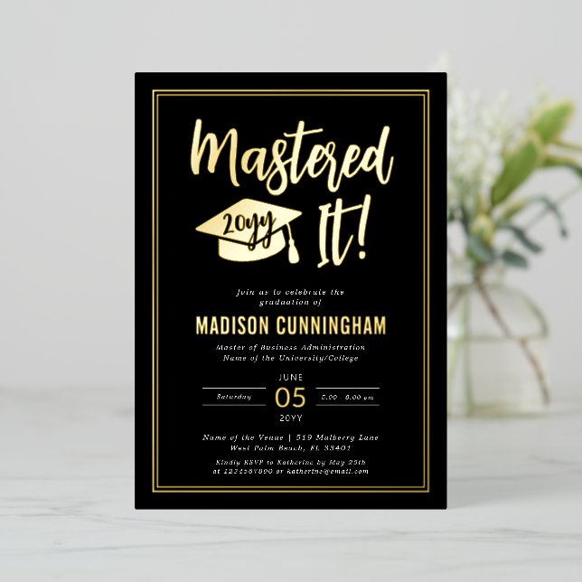 Invitation En Aluminium Modern Mastered It Master's Degree Graduation  (Debout devant)