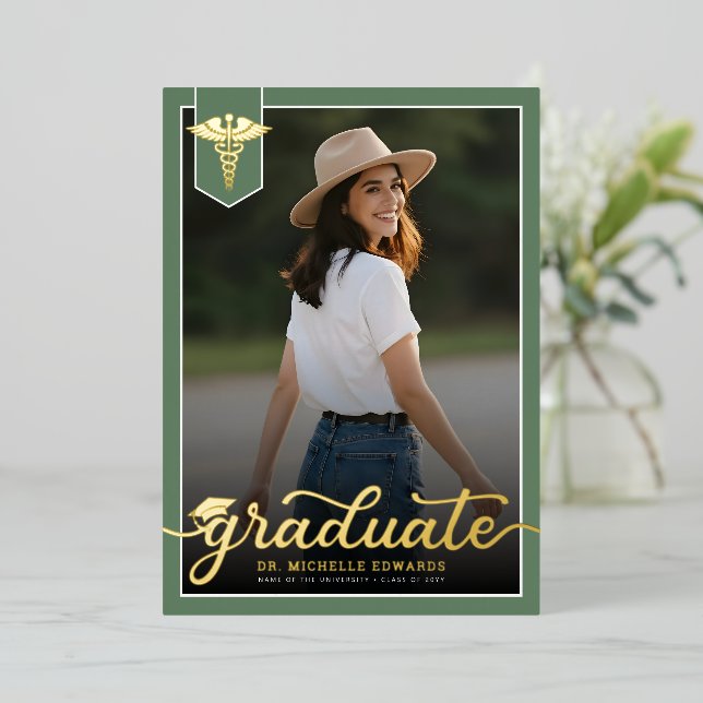 Invitation En Aluminium Modern Medical School Graduate Photo Graduation (Debout devant)