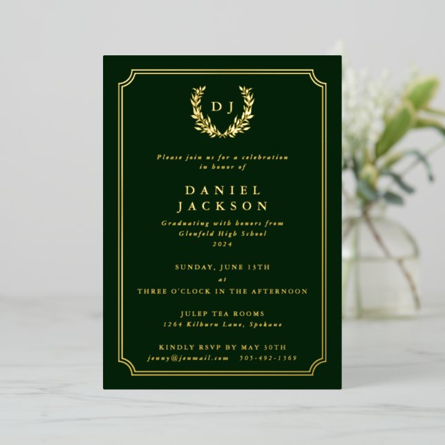 Invitation En Aluminium Monogramme vert foncé + Laurel Wreath Graduation (Debout devant)