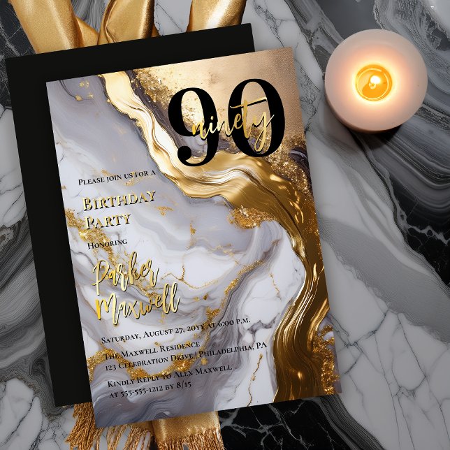 Invitation En Aluminium Or élégant | Marbre blanc Moderne 90 Anniversaire (Sleek Faux Gold and White Marble Modern "80" 80th Birthday Party Invitation - Gold Foil Text Accents)