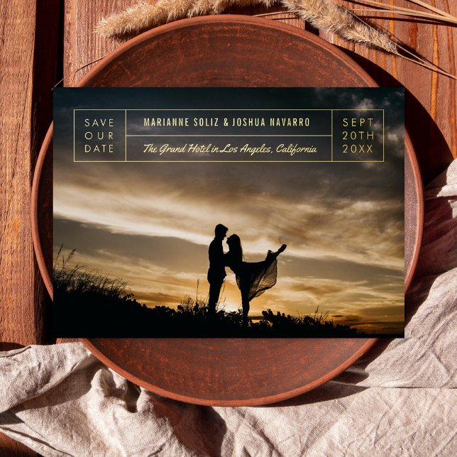 Invitation En Aluminium Photo de bloc de titre minimal Enregistrer la date (Créateur téléchargé)