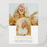 Invitation En Aluminium Photo minimaliste élégante SIXTY 60e anniversaire<br><div class="desc">Célébrez en style avec cette luxueuse invitation à la fête du 60e anniversaire. Design dispose d'un collage photo moderne 2, l'âge en feuille d'or serif police à travers la première image, un modèle d'arc tendance pour la deuxième photo, le nom aussi en feuille d'or lettering et un modèle élégant qui...</div>