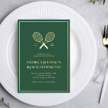 Invitation En Aluminium Raquettes Monogramme Joueur de tennis Fiançailles<br><div class="desc">Surprenez vos proches avec cette élégante invitation de fiançailles,  avec un monogramme de tennis en feuille d'or et des détails modifiables. Customisez facilement en cliquant sur l'option "personnaliser".</div>