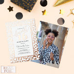 Invitation En Aluminium Rose Gold Leopard Cheetah Imprimer Photo Sweet 16<br><div class="desc">Cette belle et élégante invitation à la fête d'anniversaire en sweet sixteen est parfaite pour une adolescente branchée et élégante. Il présente une véritable feuille d'or rose brillante imprimé léopard cheetah et, "Sweet 16", typographie sur un simple arrière - plan blanc. Il comporte également une photo de l'invité d'honneur au...</div>