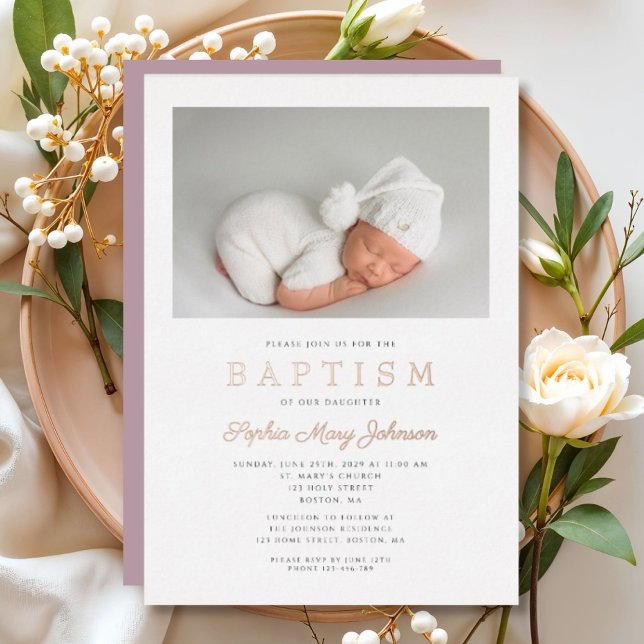 Invitation En Aluminium Rose Gold Script Purple Photo Girl Baptême (Rose Gold Script Purple Photo Girl Baptism Foil Invitation)