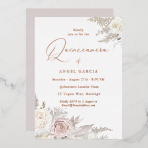Invitation En Aluminium Rose Poussiéreuse & Fleurs de Quinceanera en Ivoir