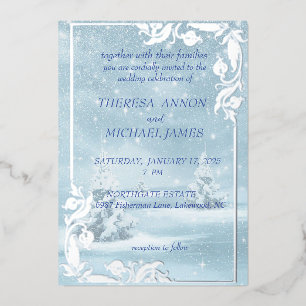 Invitation En Aluminium Scène hivernale tout en bleu avec neige et pins