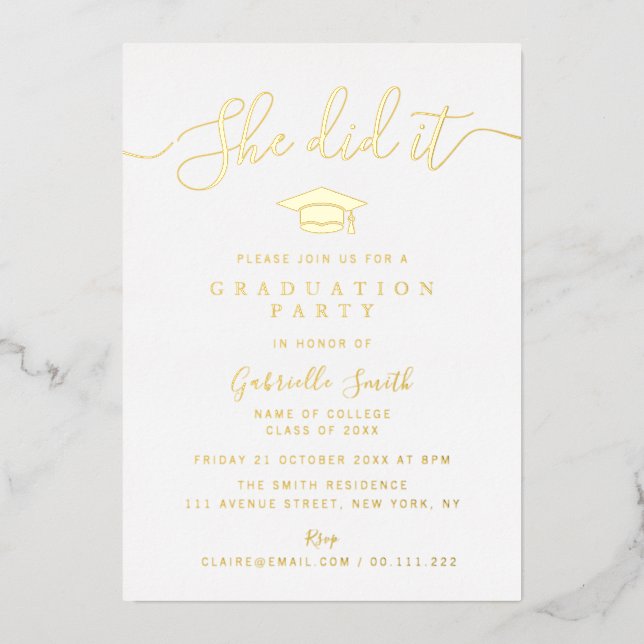 Invitation En Aluminium SHE DID IT! Gold Script Graduation Party (Recto)