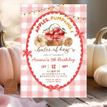Invitation En vichy rapide Pommes Citrouilles et balles de fo<br><div class="desc">Citrouilles de pommes En vichy et balles de foin invitation,  Invitation Anniversaire de enfant de la truite rouge,  Anniversaire de enfant d'automne modifiable</div>