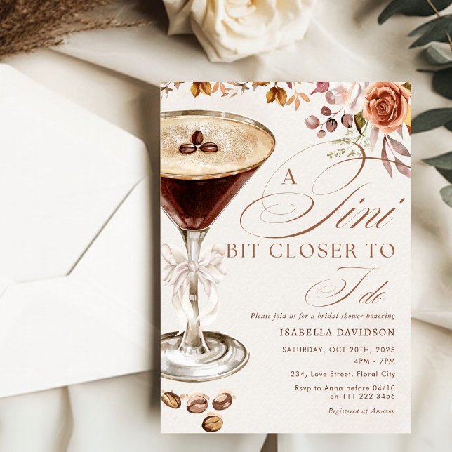 Invitation Espresso Martini A Tini Fête des mariées Un Peu Pl (Espresso Martini A Tini Bit Closer Bridal Shower Invitation)