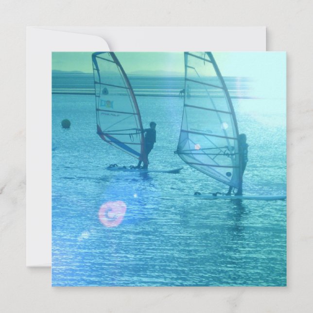 Invitation faisant de la planche à voilee de (Devant)