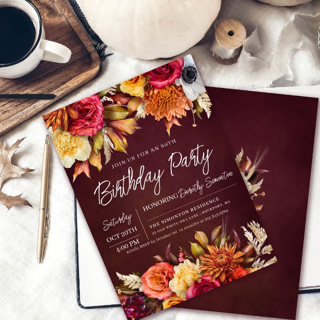 Invitation Fall Burgundy Flowers Chic Script 80e anniversaire (Vibrant 80th Birthday Invitation . Perfect for a fall celebration!)