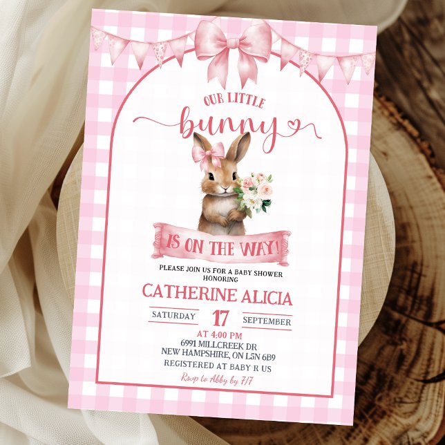Invitation Fard Rose Mignonne Petite Fête de Naissance de Lap (Créateur téléchargé)