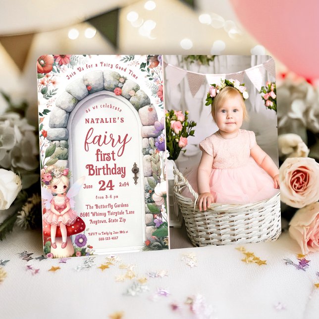 Invitation Fée de porte enchantée première fête d'anniversair (Fairy First Birthday Photo Invitation with Blonde Hair Fairy Girl and Enchanted Doorway.)