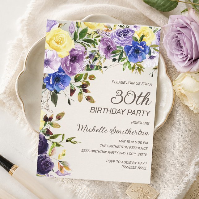 Invitation Fête 30 ans Fleurs Aquarelle Jaune Viol (Purple and yellow floral 30th birthday party invitation)