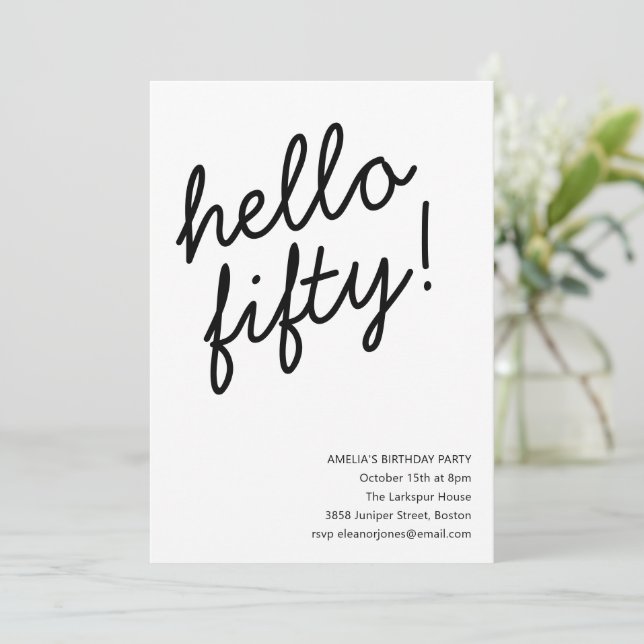 Invitation Fête d'anniversaire 50 ans Typographie de script m (Debout devant)