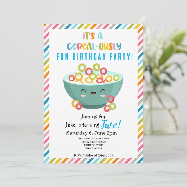 Invitation Fête d'anniversaire céréales-ement amusante  (Debout devant)