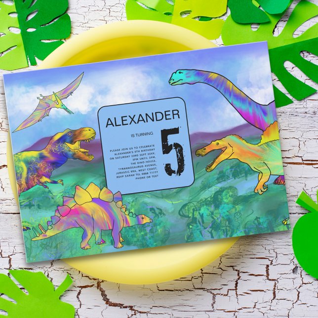 Invitation fête d'anniversaire colorée de dinosaures (Dinosaur 5th birthday party invitation colorful watercolor T-Rex velociraptor stegosaurus pterodacty)