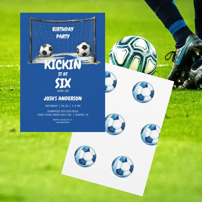Invitation Fête d'anniversaire de football Blue Kickin it (Créateur téléchargé)