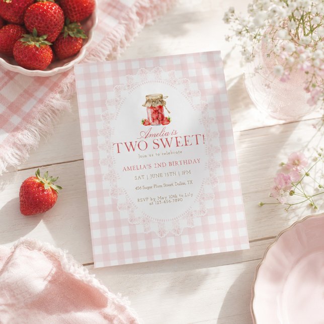 Invitation Fête d'anniversaire Deux Fraises Douces Gingham Ro (Créateur téléchargé)