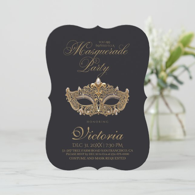 Invitation Fête d'anniversaire Mascarade Or Noir  (Debout devant)