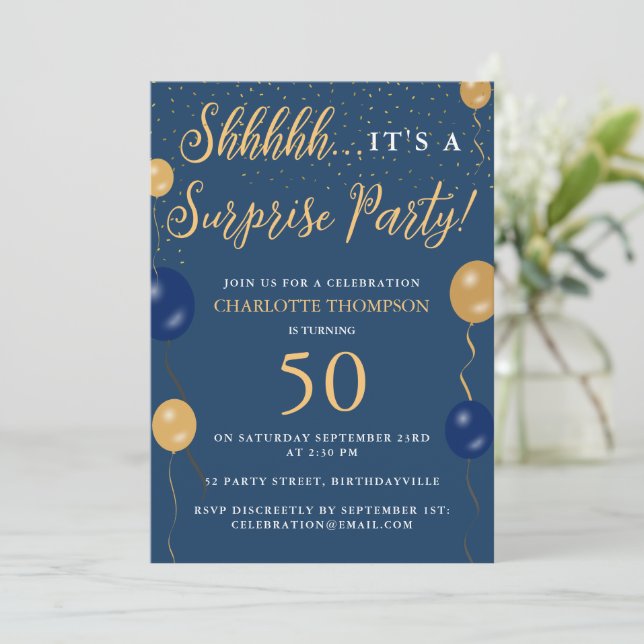 Invitation Fête d'anniversaire surprise ballons bleus marine  (Debout devant)