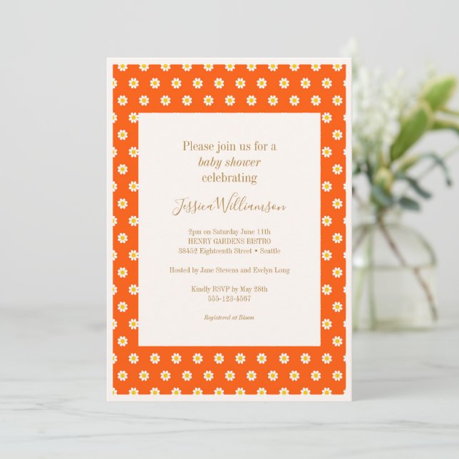 Invitation Fête de bébé aux fleurs de marguerite orange vinta (Debout devant)