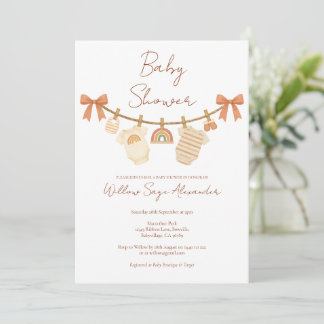 Invitation Fête de bébé Bohème Neutre sur une corde à linge