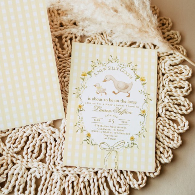 Invitation Fête de bébé jaune genre neutre Silly Goose (Créateur téléchargé)