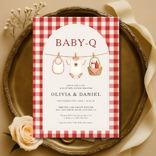 Invitation Fête de bébé Q tenue à carreaux rouges pour couple