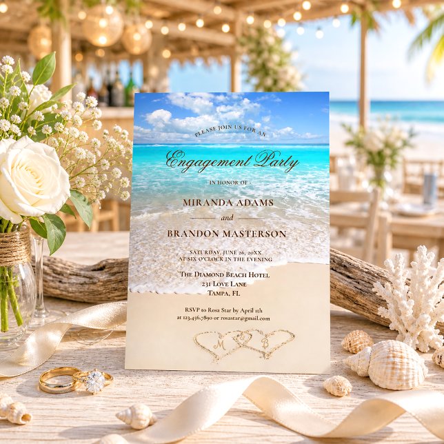 Invitation Fête de fiançailles sur la plage du cœur de sable  (Créateur téléchargé)