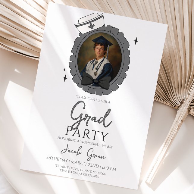 Invitation Fête de fin d'études d'infirmière noire (Créateur téléchargé)