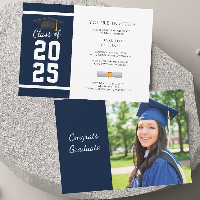 Invitation Fête de fin d'études en photo bleu marine Grad 202 (Grad 2025 Navy Blue Photo Graduation Party Invitation)