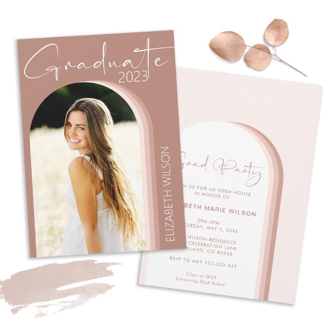 Invitation Fête de graduation moderne Photo rose (Créateur téléchargé)