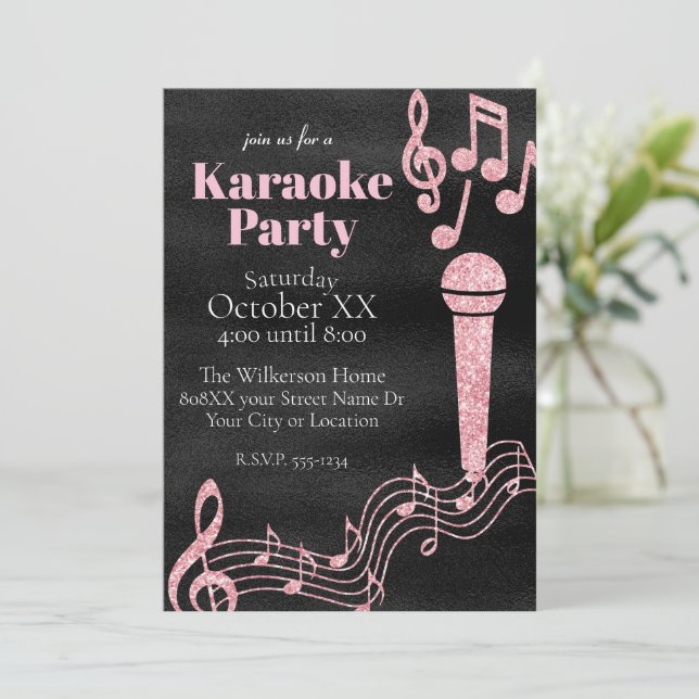Invitation Fête de Karaoke Notes de Musique Paillettes Roses  (Debout devant)