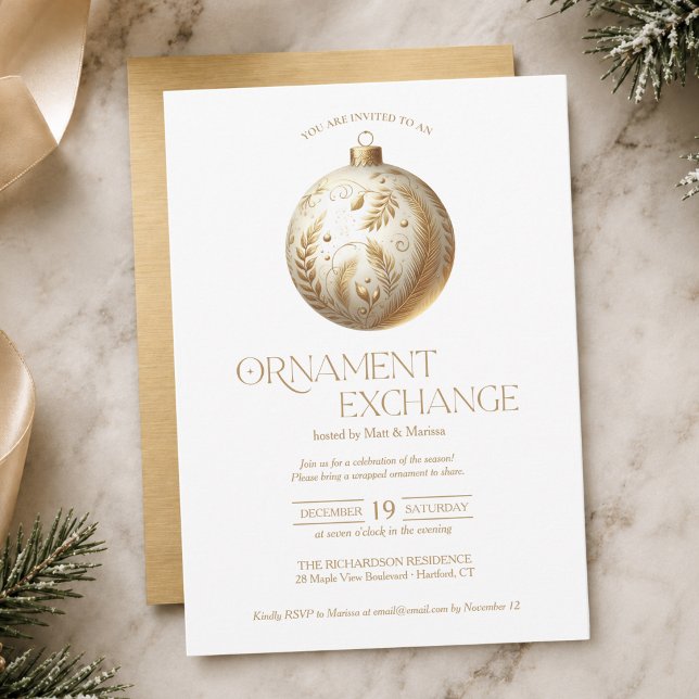 Invitation Fête de l'échange d'ornements de Noël (chic elegant white and gold ornament exchange Christmas holiday invitation)